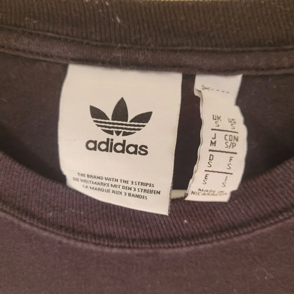 Adidas Size Small Black Graphic Crew Neck Tee